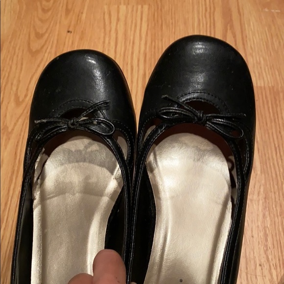 Heels - Picture 4 of 5